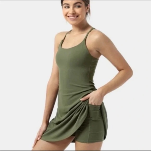 HALARA Dresses & Skirts - Halara Everyday Dress Playground Moss Size Medium New with tag